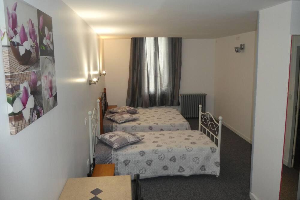 Etanit ! Beziers Plein Centre - 1Mn Du Bus, De La Gare Du Train Et Liaison Aeroport -Chambres Climatisees -Spacieuses Amenagees Pour Singles, Couple, Et Ou Familles -Parking A Velos -Consigne Buitenkant foto