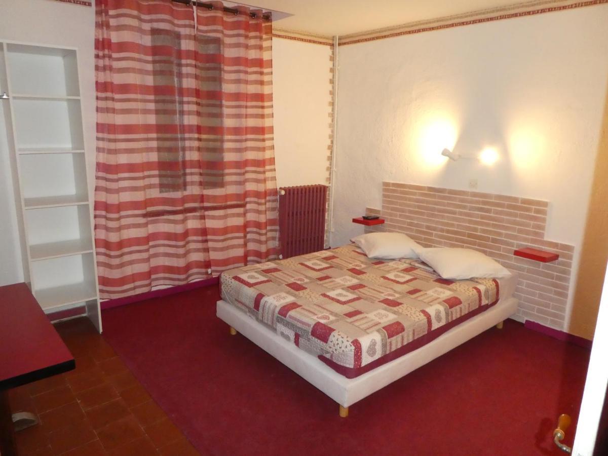 Etanit ! Beziers Plein Centre - 1Mn Du Bus, De La Gare Du Train Et Liaison Aeroport -Chambres Climatisees -Spacieuses Amenagees Pour Singles, Couple, Et Ou Familles -Parking A Velos -Consigne Buitenkant foto
